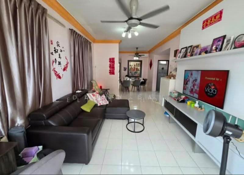 Pangsapuri untuk Dijual di Villa Bestari Apartment - Celina Chong - Living Room - PropertyGuru.com.my