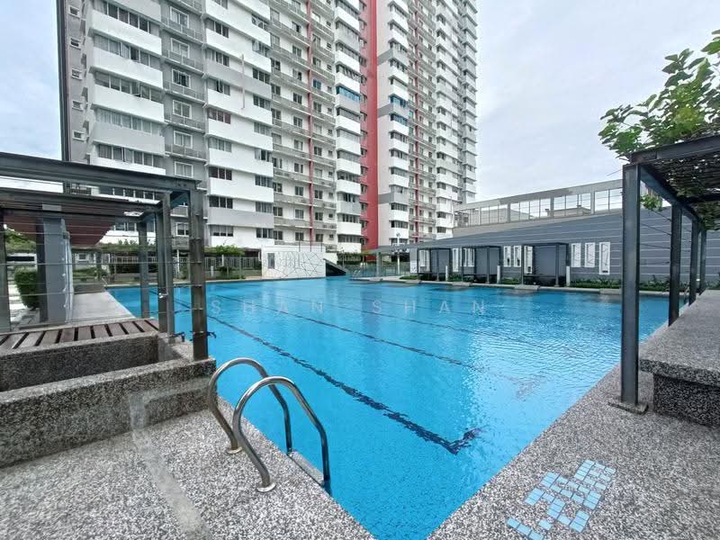 Kediaman Servis untuk Dijual di Koi Kinrara - Shan Shan - Exterior - PropertyGuru.com.my
