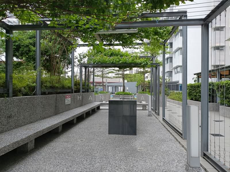 Kediaman Servis untuk Dijual di Koi Kinrara - Shan Shan - Exterior - PropertyGuru.com.my