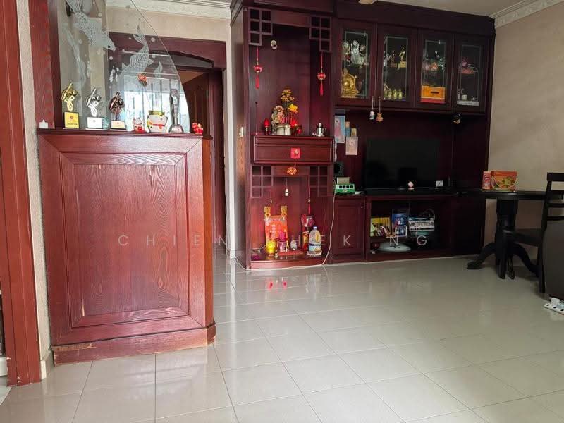 Pangsapuri untuk Dijual di Desa Green - Chien Khek Ng - Living Room - PropertyGuru.com.my