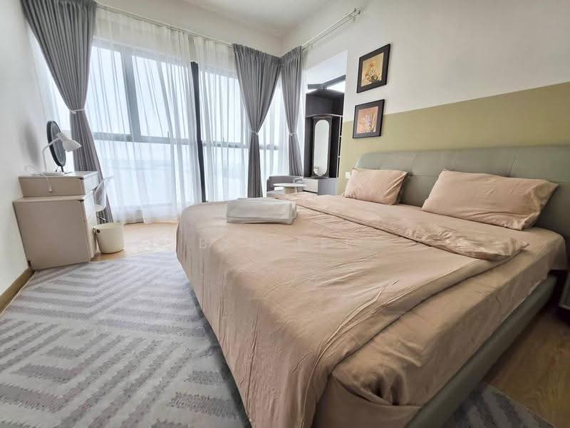Condominium for Rent at Kings Bay @ Country Garden Danga Bay - Ben Lee - Bedroom - PropertyGuru.com.my