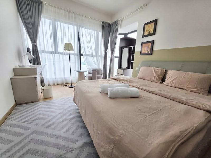 Condominium for Rent at Kings Bay @ Country Garden Danga Bay - Ben Lee - Bedroom - PropertyGuru.com.my