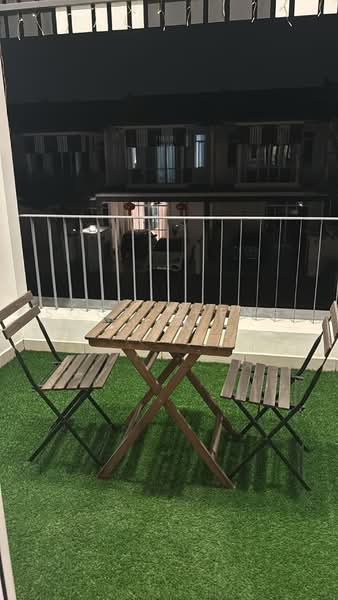 Rumah Teres 2-Tingkat untuk Dijual di Eco Majestic (Semenyih) - Soon Sheng Law - Balcony - PropertyGuru.com.my