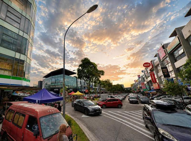 Shop / Office for Sale in Taman Tasik Damai (Sungai Besi) - Rachel Too - Exterior - PropertyGuru.com.my