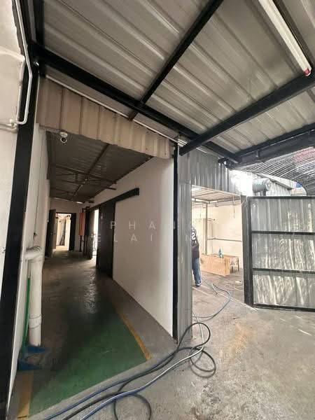 Semi-D Factory for Sale in Iskandar Puteri (Nusajaya) (Johor) - Phang Elainne - Corridor - PropertyGuru.com.my
