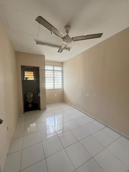 Rumah Teres 2-Tingkat untuk Dijual di Nusantara Prima (Gelang Patah) - Jack Chai - Bathroom - PropertyGuru.com.my