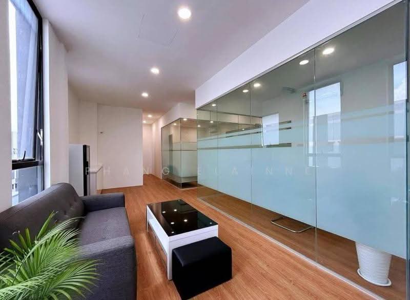 Cluster Factory for Sale in Eco Business Park 1 (Johor Bahru) - Phang Elainne - Living Room - PropertyGuru.com.my