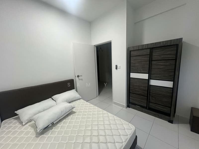 Service Residence for Rent at D'Summit Residences - Sam Yap - Bedroom - PropertyGuru.com.my