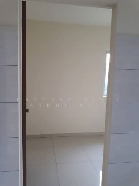 Flat for Sale at PKNS Seksyen 24 - Rafedah Binti Abdul Aziz - Interior - PropertyGuru.com.my