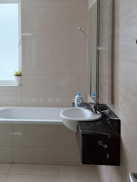 Kediaman Servis untuk Dijual di Glomac Damansara - peng peng - Bathroom - PropertyGuru.com.my