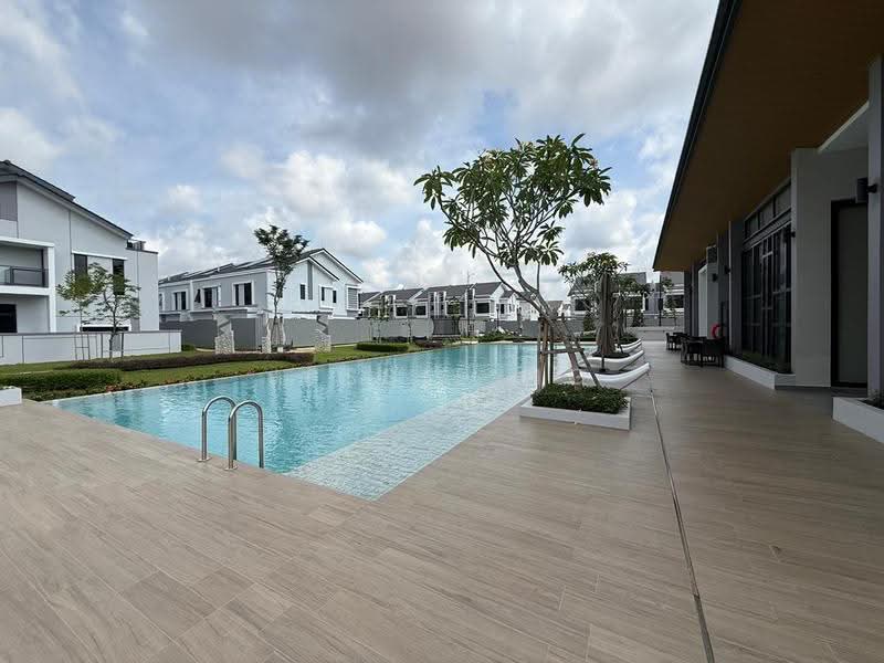 Rumah Teres 2-Tingkat untuk Dijual di Taman Mount Austin (Tebrau) - Jessie Ng - Exterior - PropertyGuru.com.my