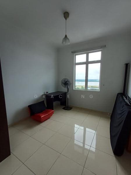 Pangsapuri untuk Dijual di Sri Samudera Apartment (Seaview Residence Suites) - Grace Ng - Interior - PropertyGuru.com.my