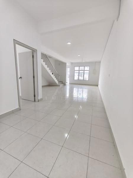 2-storey Terraced House for Sale in Taman Bestari Perdana (Pasir Gudang) - Kimi Kiu - Interior - PropertyGuru.com.my