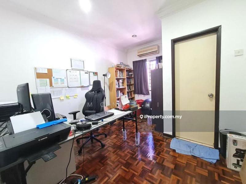 2-storey Terraced House for Sale in Taman Segar Perdana (Cheras) - Simon Chin - Study - PropertyGuru.com.my