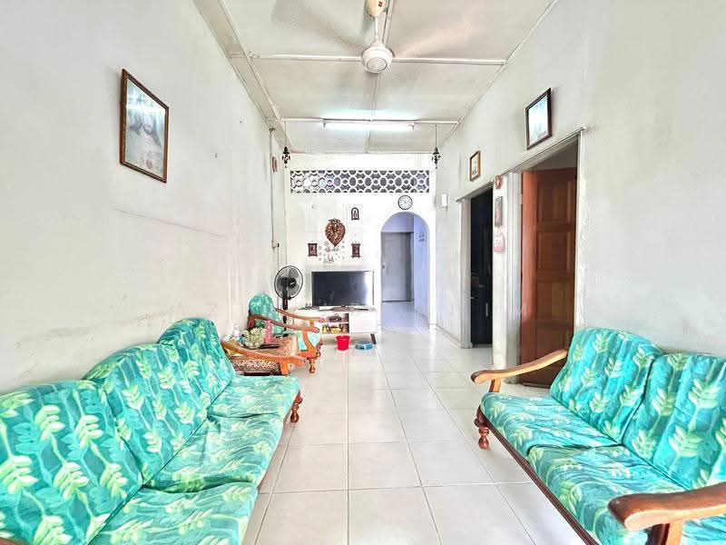 Rumah Teres 1.5-Tingkat untuk Dijual di Setapak (Kuala Lumpur) - Azli Ibrahim - Living Room - PropertyGuru.com.my