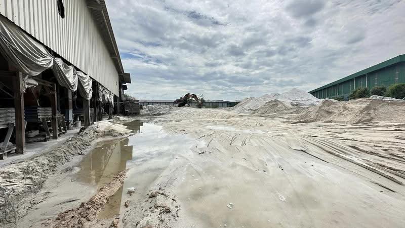 Kilang untuk Dijual di Kawasan Perindustrian Pengkalan II (Sungai Terap) - Yuki Sit - Exterior - PropertyGuru.com.my