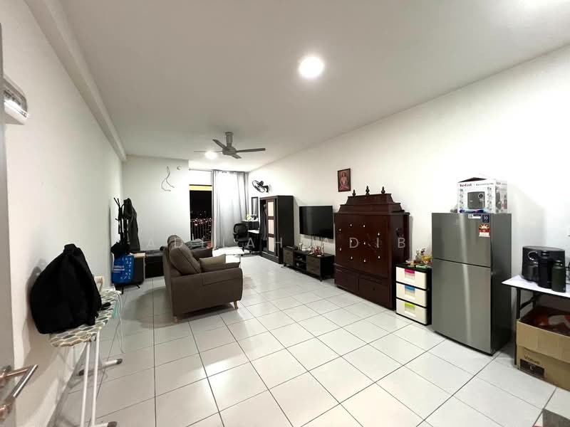 Kediaman Servis untuk Dijual di The Netizen - Adilah Adib - Living Room - PropertyGuru.com.my