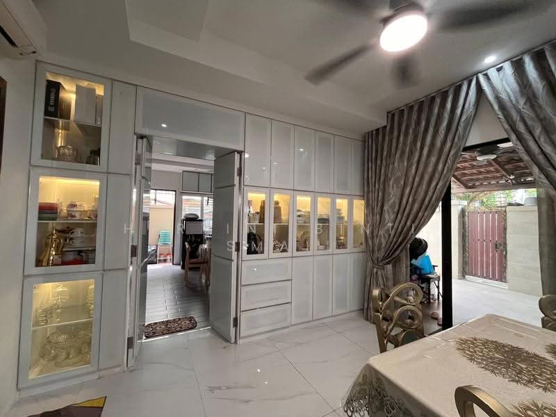 2-storey Terraced House for Sale in Shah Alam (Selangor) - Hartini Binti Ismail - Interior - PropertyGuru.com.my