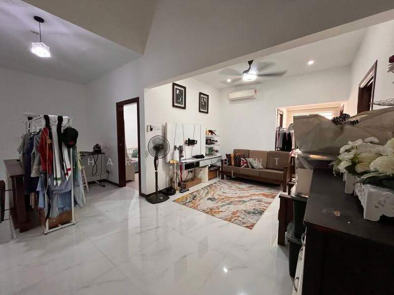 2-storey Terraced House for Sale in Shah Alam (Selangor) - Hartini Binti Ismail - PropertyGuru.com.my