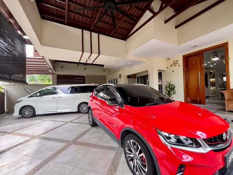 2-storey Terraced House for Sale in Shah Alam (Selangor) - Hartini Binti Ismail - Exterior - PropertyGuru.com.my