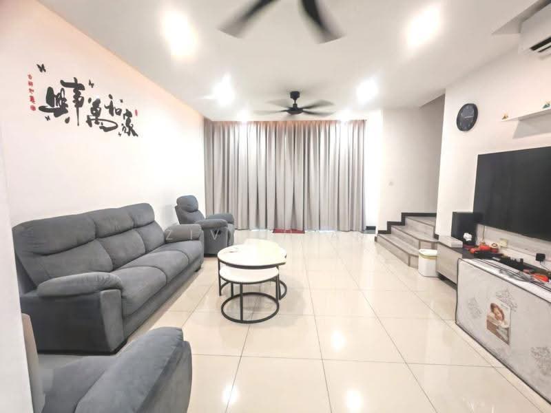 2-storey Terraced House for Rent in Ulu Tiram (Johor) - Ziv Chiam - Living Room - PropertyGuru.com.my