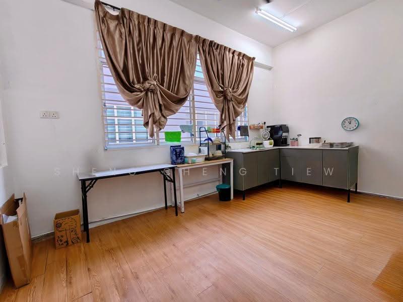 Shop / Office untuk Disewa di Austin Heights (Tebrau) - Sheng Cheng Tiew - Kitchen - PropertyGuru.com.my