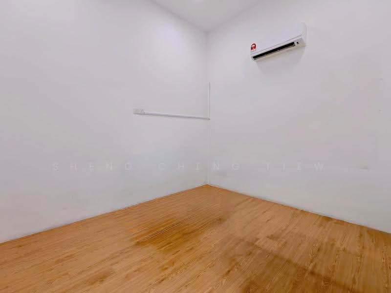 Shop / Office untuk Disewa di Austin Heights (Tebrau) - Sheng Cheng Tiew - Interior - PropertyGuru.com.my