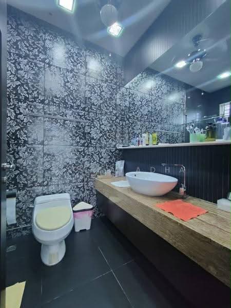 Bungalow House for Sale in Alor Setar (Kedah) - Suraya Adha - Bathroom - PropertyGuru.com.my