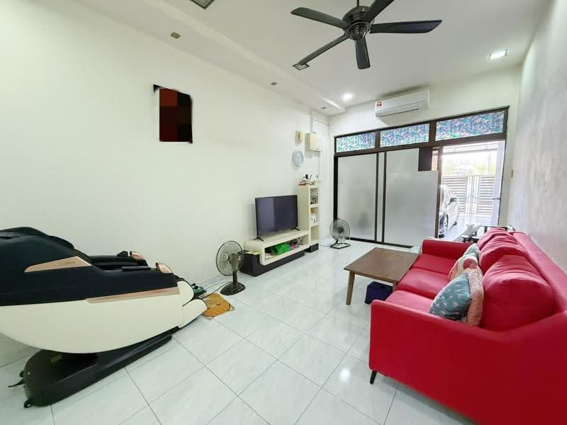 Rumah Teres 1-Tingkat untuk Dijual di Johor Bahru (Johor) - Ing Xin - Living Room - PropertyGuru.com.my