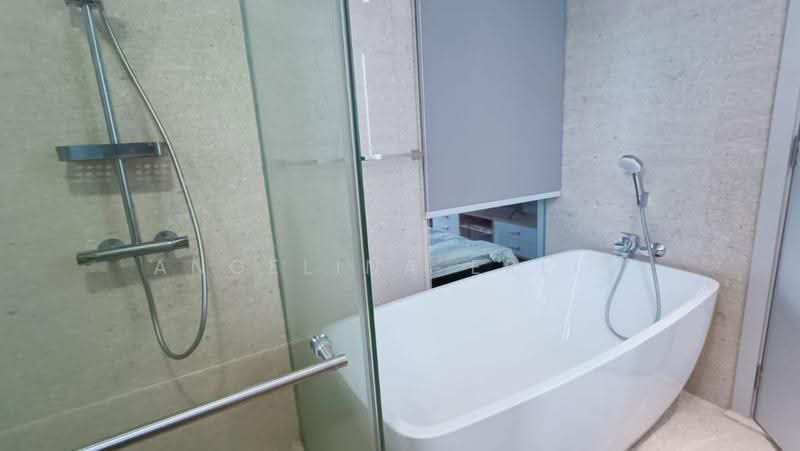 Kediaman Servis untuk Disewa di The Face Suites (Platinum Suites) - Angelina Erlin - Bathroom - PropertyGuru.com.my