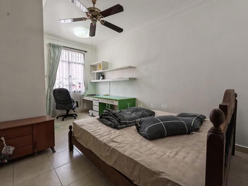 2-storey Terraced House for Sale in Bandar Baru Permas Jaya (Permas Jaya) - Alan Tham - Bedroom - PropertyGuru.com.my