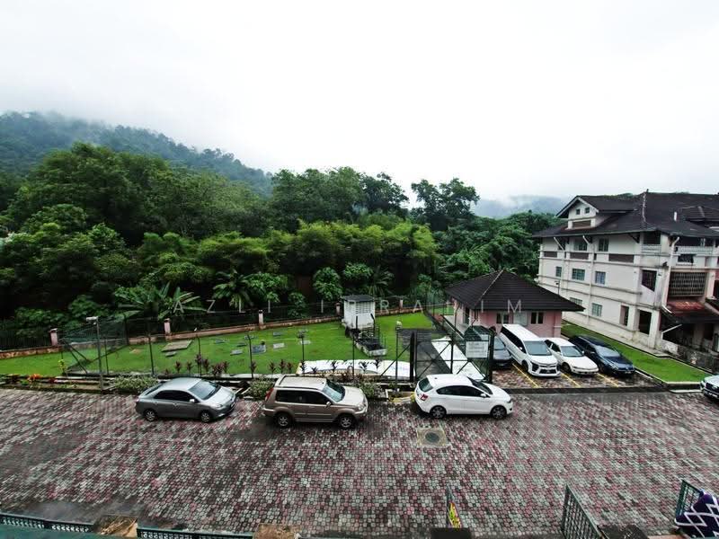 Townhouse for Sale in Templer Heights (Rawang) - Azli Ibrahim - Exterior - PropertyGuru.com.my