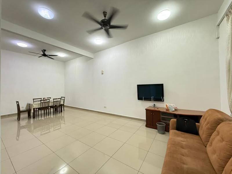 Rumah Teres 2-Tingkat untuk Disewa di Taman Mount Austin (Tebrau) - Grace Chiew - PropertyGuru.com.my