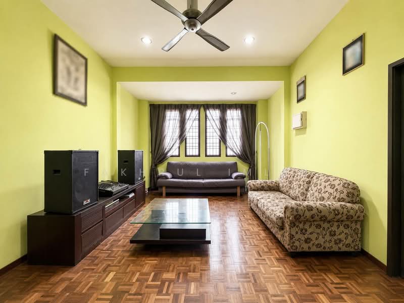 Rumah Teres 2-Tingkat untuk Dijual di Bandar Seri Alam (Masai) - Fakhrul Imlan - Living Room - PropertyGuru.com.my