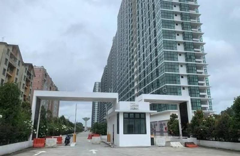 Pangsapuri untuk Dijual di Residensi Larkin Indah - Jason Tang - Exterior - PropertyGuru.com.my