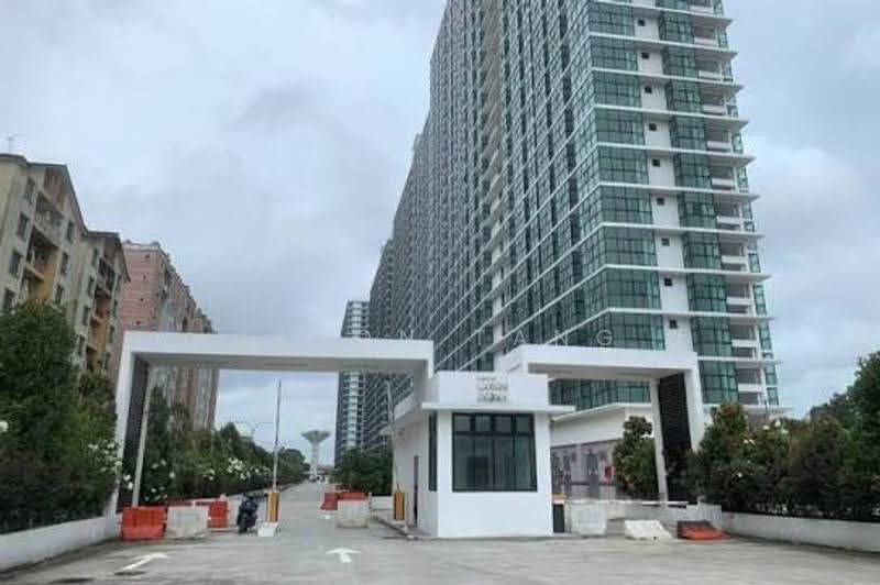 Pangsapuri untuk Dijual di Residensi Larkin Indah - Jason Tang - Exterior - PropertyGuru.com.my