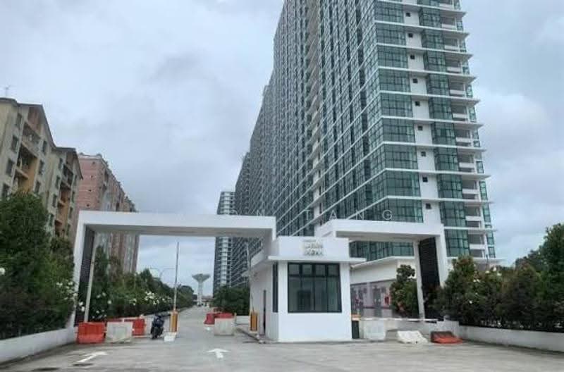 Pangsapuri untuk Dijual di Residensi Larkin Indah - Jason Tang - Exterior - PropertyGuru.com.my
