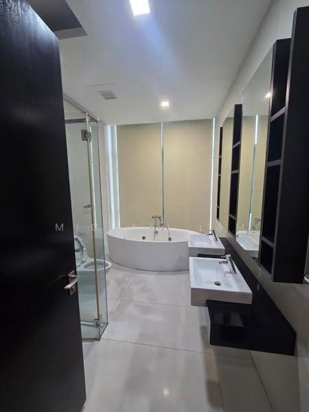 Condominium for Sale at Tropicana Grande - Michael Lam - Bathroom - PropertyGuru.com.my