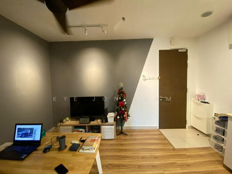 Kediaman Servis untuk Disewa di H2O Residences - Kye Jon Tham - Living Room - PropertyGuru.com.my