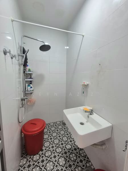 Rumah Teres 1-Tingkat untuk Dijual di Taman Petaling (Klang) - Keyn Aziz - PropertyGuru.com.my