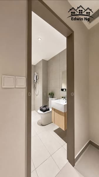 Service Residence for Sale at Seiras Residences - Edwin Ng - Bathroom - PropertyGuru.com.my