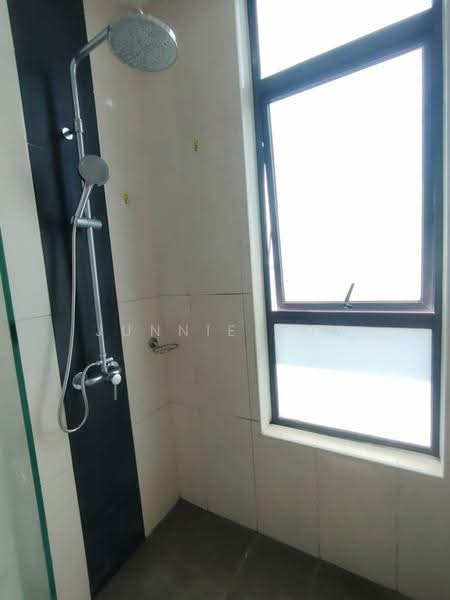 Condominium for Rent at The Peak Vista - Junnie Kok - Bathroom - PropertyGuru.com.my