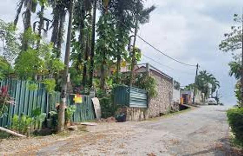 Rumah Berkembar untuk Dijual di Bukit Gasing (Petaling Jaya) - Bee Kim - Exterior - PropertyGuru.com.my