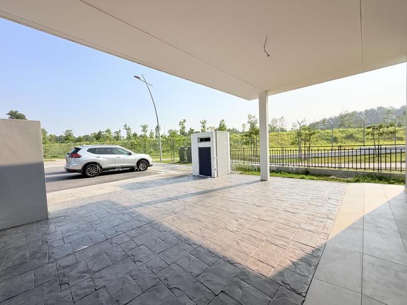 Terraced House for Sale in Elmina (Shah Alam) - Kamaruzaman Omar - Exterior - PropertyGuru.com.my