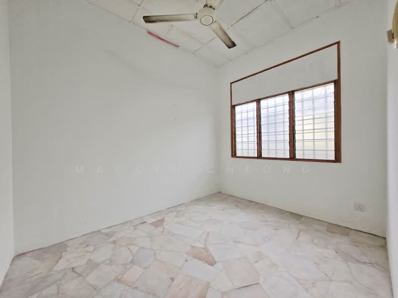 1-storey Terraced House for Sale in Taman Alam Megah (Shah Alam) - Maccen Cheong - Interior - PropertyGuru.com.my