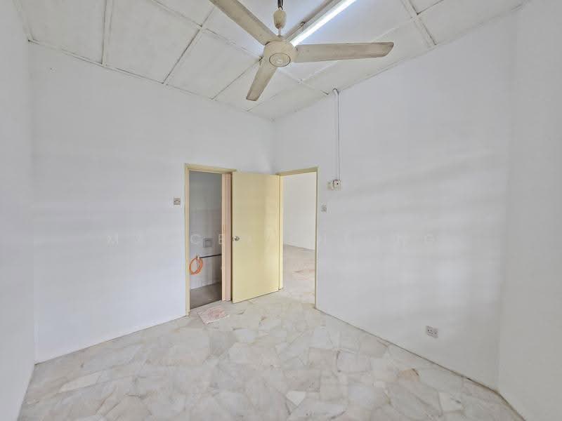 1-storey Terraced House for Sale in Taman Alam Megah (Shah Alam) - Maccen Cheong - Interior - PropertyGuru.com.my