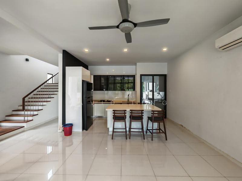 3-storey Terraced House for Rent in Lake Fields (Sungai Besi) - David Ting - Kitchen - PropertyGuru.com.my