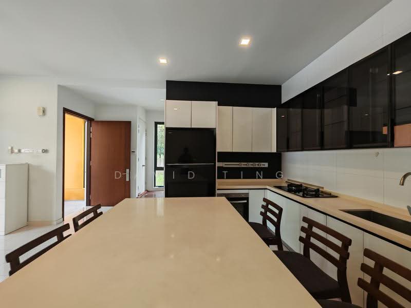 3-storey Terraced House for Rent in Lake Fields (Sungai Besi) - David Ting - Kitchen - PropertyGuru.com.my