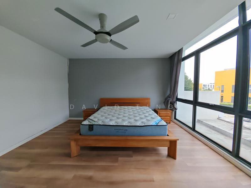 3-storey Terraced House for Rent in Lake Fields (Sungai Besi) - David Ting - Bedroom - PropertyGuru.com.my