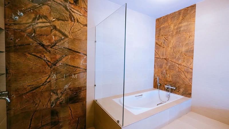 Semi-Detached House for Sale in Ukay Perdana (Ulu Kelang) - Aimi Mahirah - Bathroom - PropertyGuru.com.my